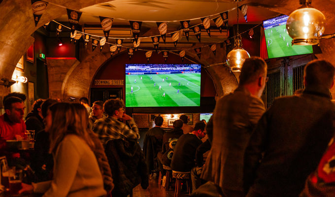 1738751388HouseOfParliament WebRes 209